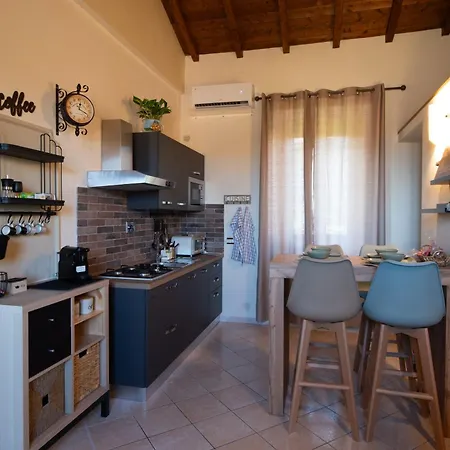Mariella Sul Borgo Ronciglione (Viterbo)